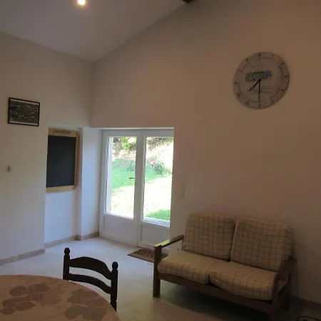 Oda ve Kahvaltı La Maison Des Graves